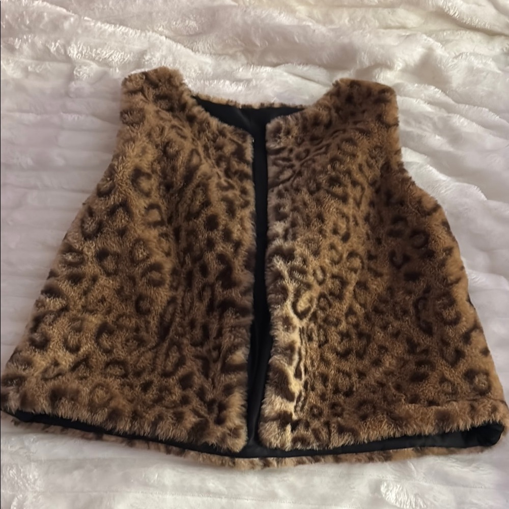 Leopard Print Faux Fur Vest